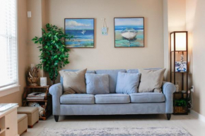 Sojourn Relaxing Condo near the Beach with Pool